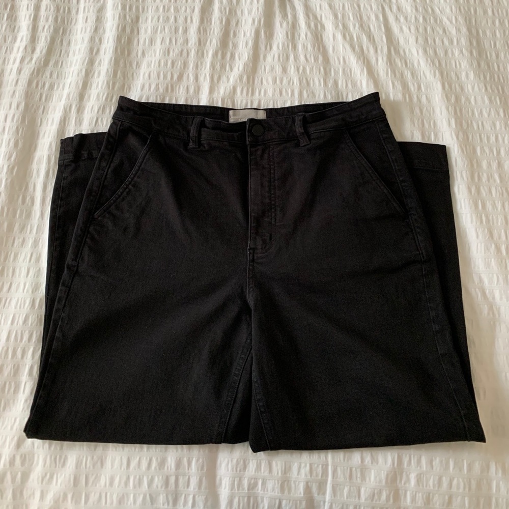 Everlane Straight Leg Cropped Pant